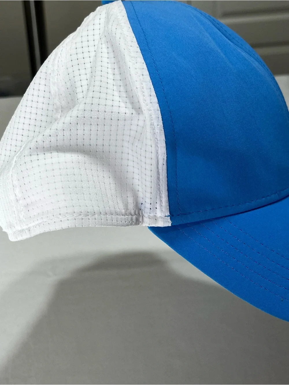 The North Face Blue White Mesh Snapback Trucker Hat One Size Unisex
